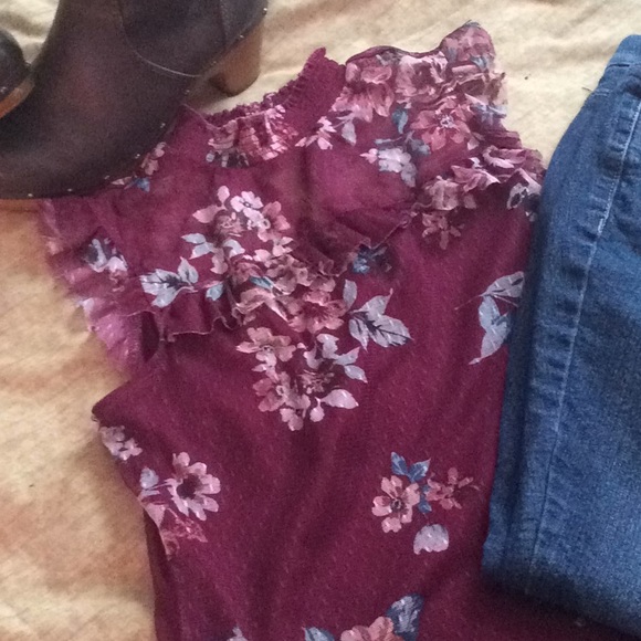 Floral tank top blouse - Picture 5 of 5